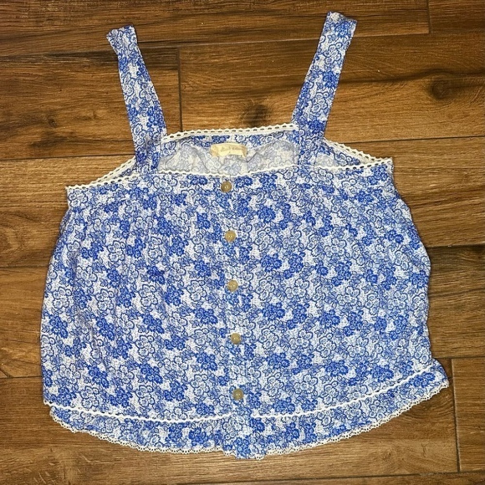 Altar'd State Tank Blouse Top Blue and White Floral Altar'd State Top